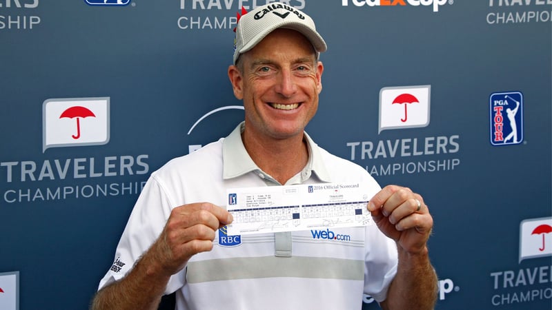 Jim Furyk hält den Rekord für die niedrigste Runde auf der PGA Tour. (Quelle: Getty)