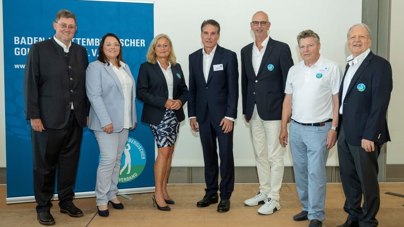 Neues BWGV-Präsidium; v.l.n.r.: Klaus J. Kroll (Landessportwart), Anja Canz (Landesjugendwartin), Claudia Zwilling-Pinna (Vizepräsidentin Region Nordbaden), Michael Marbler (Präsident), Marcus Weller (stellvertretender Präsident & Schatzmeister), Urs Christen (Vizepräsident Region Südbaden), Hubert Hörmann (Vizepräsident Region Württemberg) (Fotos: © BWGV)