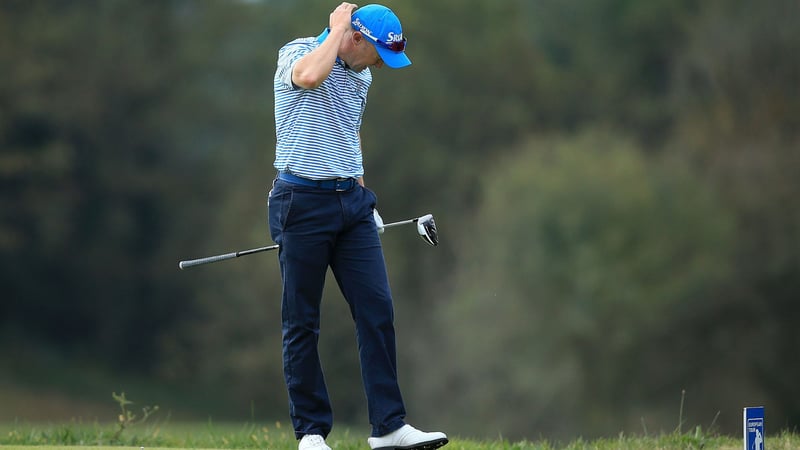 Nacken- und Rückenschmerzen zählen zu den klassischen Verletzungen im Golfsport. (Foto: Getty)