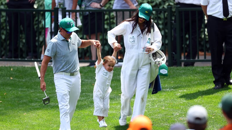 Rickie Fowler und Allison Stokke mit ihrer Tochter Maya beim Masters. (Foto: Getty)