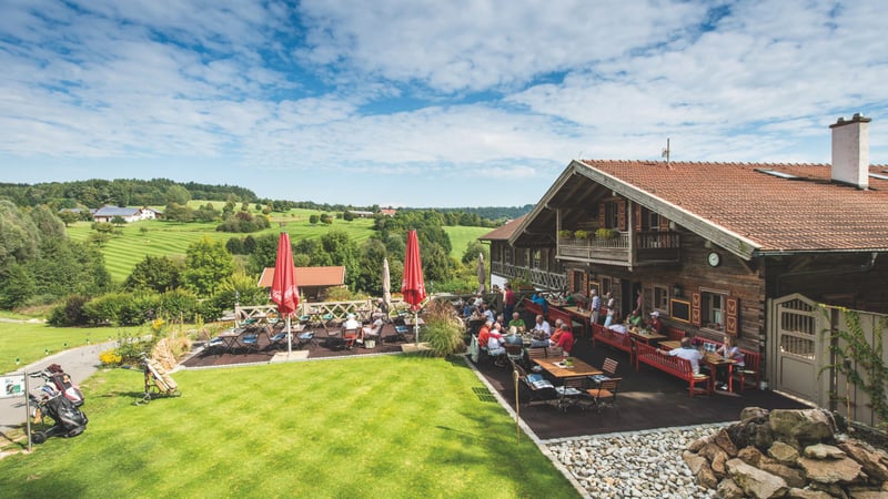 Vielfältige Golf- und Wellnessmöglichkeiten im Quellness Resort Bad Griesbach