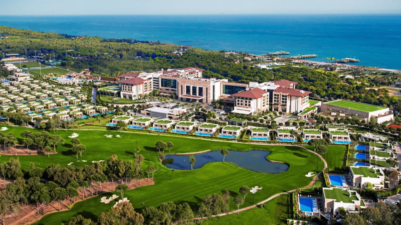 Der Ausblick über das Regnum Carya Resort. (Foto: Regnum)