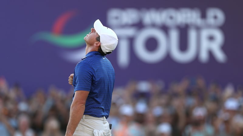 Rory McIlroy zeigt sich nach seinem Sieg emotional. (Foto: Getty)