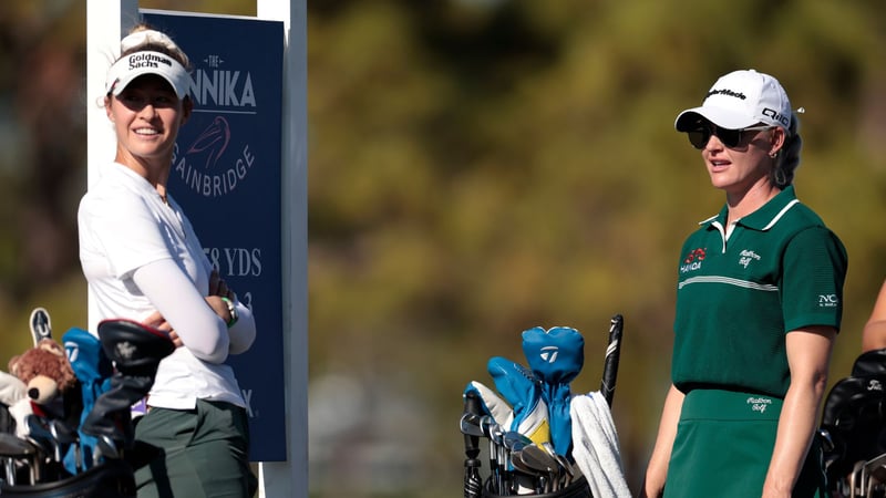 Nelly Korda (li.) und Charley Hull spielten die dritte Runde des The ANNIKA zusammen. (Quelle: Getty)