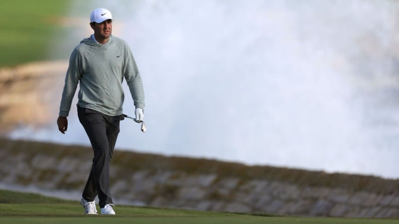 PGA Tour: Scottie Scheffler schlägt beim Pro-Am in Pebble Beach ab. (Foto: Getty)