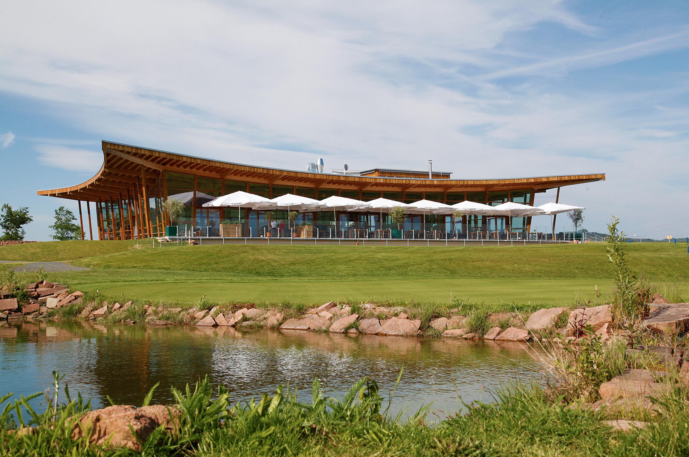 Clubhaus 18-Lochplatz