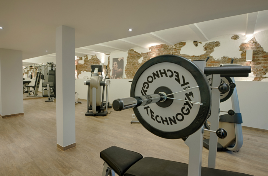 Fitness-Möglichkeiten gibt es im anliegenden Hotel. (Foto: Gut Heckenhof)