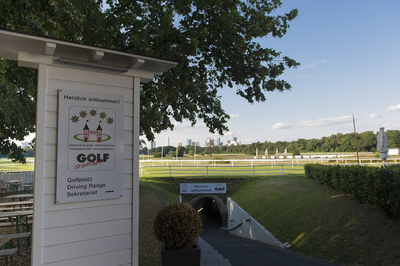 Impressionen der Golfanlage Rennbahn Frankfurt Niederrad. (Bild: Golfanlage Rennbahn Frankfurt Niederrad)