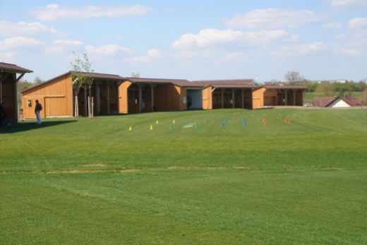 Die Drivingrange der Golfanlage Golf Youup
