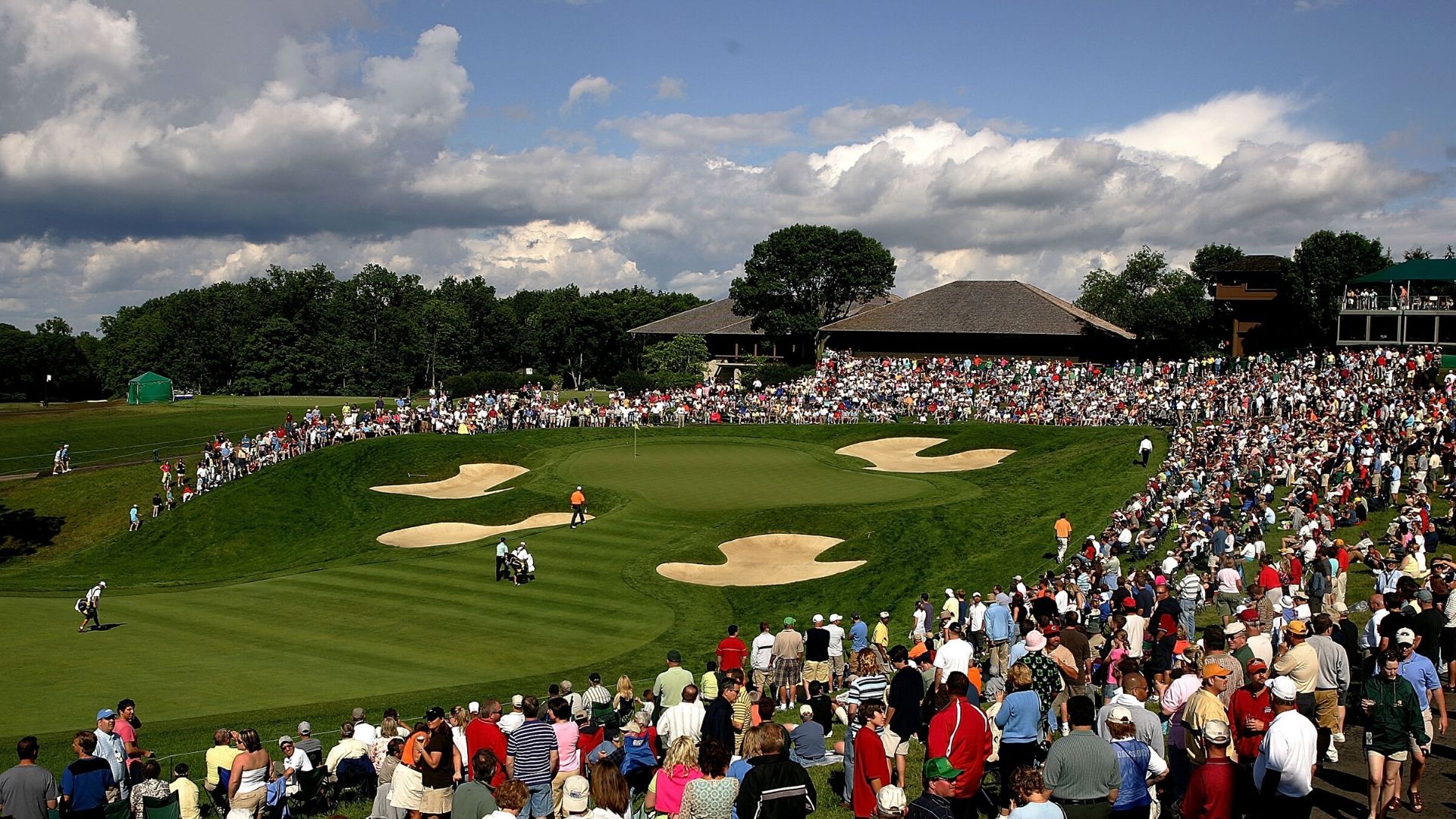 PGA Tour: Rory McIlroy posted a second round 72 and currently sits 3 shots off the lead.