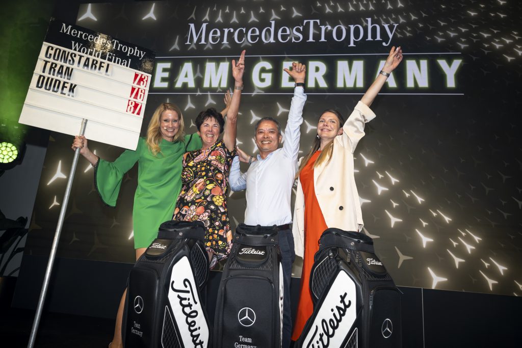 Im Bild von links nach rechts: Jessica Leyman (Mercedes-Benz Deutschland), Silke Constabel, Thanh Hai Tran, Sylvia Dudek (Foto: Mercedes-Benz)